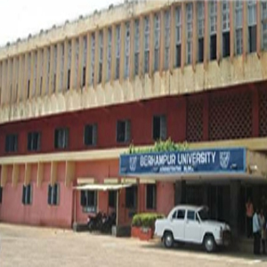 Top five medical grants that students with low NEET schools can apply for